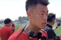B体育-英超各俱乐部球员球衣样式大全与赞助商介绍